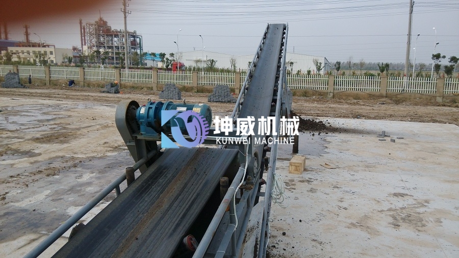 0UG1IV-1.jpg 0UG1IV-1.jpg